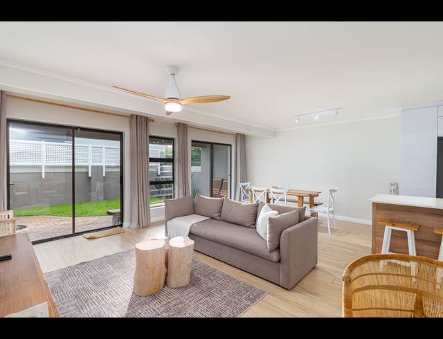 3 BEDROOM DUPLEX RENTED IN BEACHFRONT